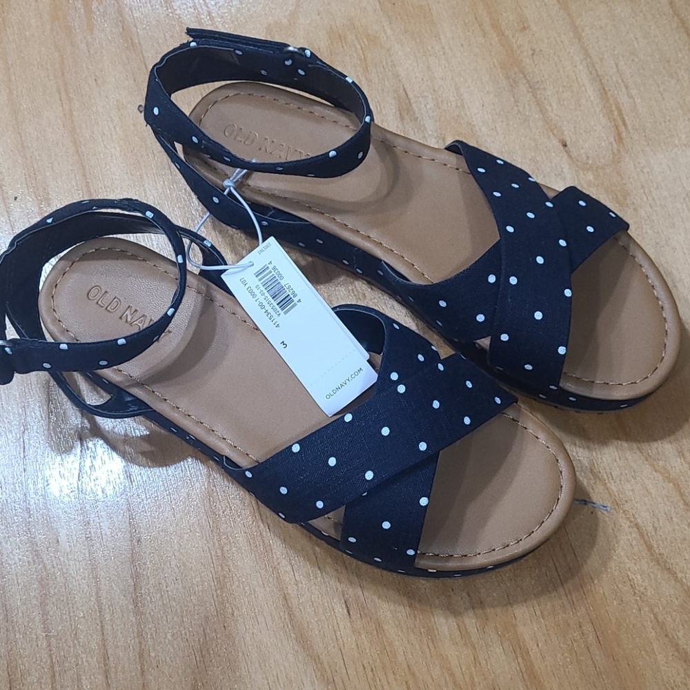 NWT Old Navy polkadot platform scrappy sandals